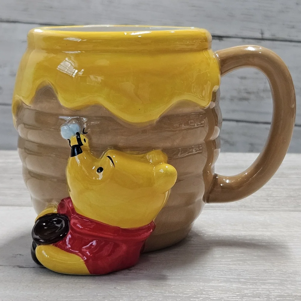 Disney Winnie the Pooh Honey Pot Mug 3D Ceramic Hunny Coffee Cup